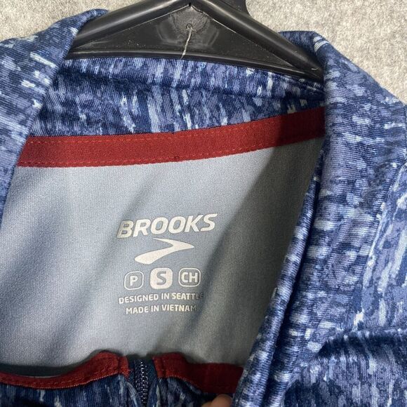Brooks Dash 1/2 Zip Running Top Adult Size Small Blue All Over Print - Picture 6 of 9